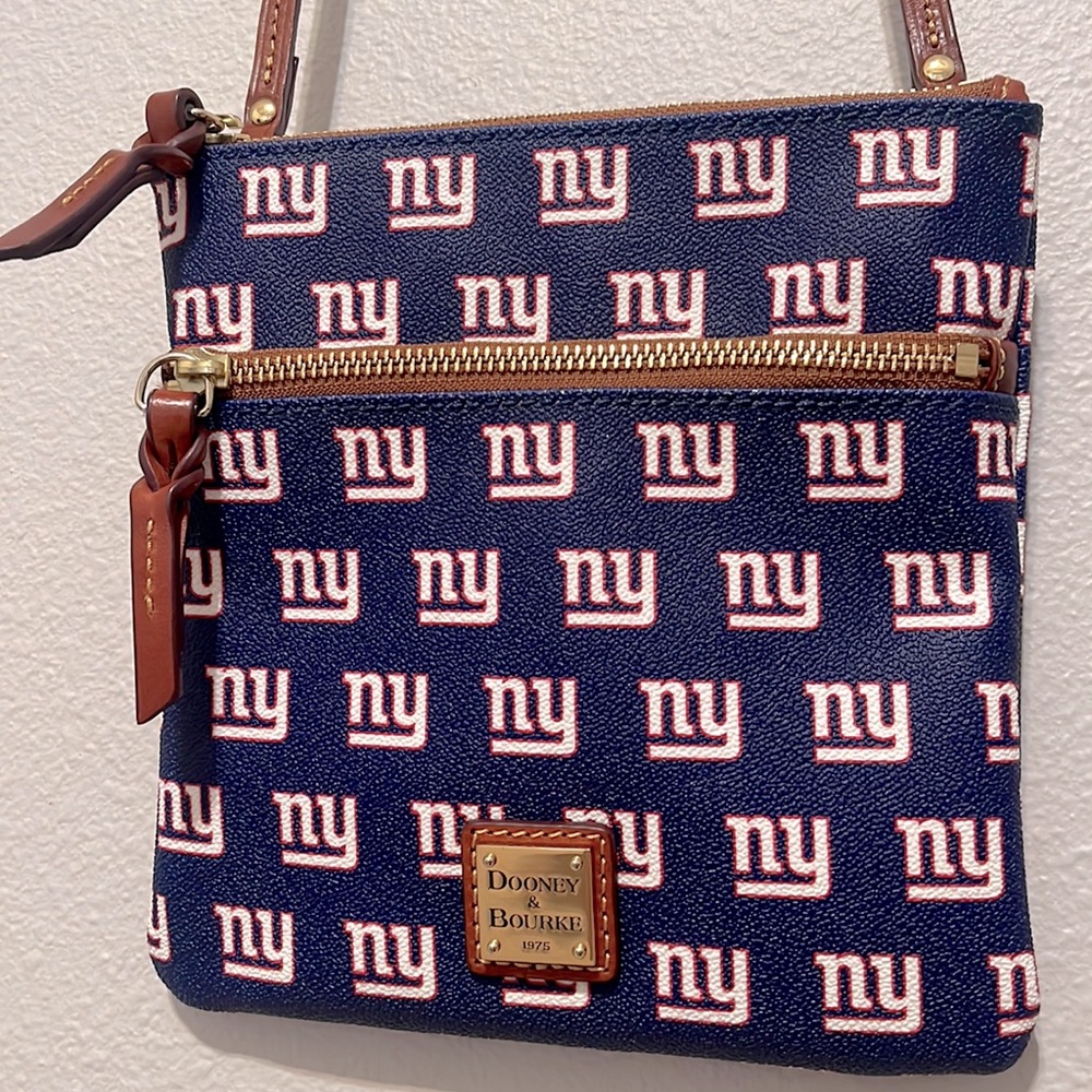 Dooney & Bourke New York Giants purse!
